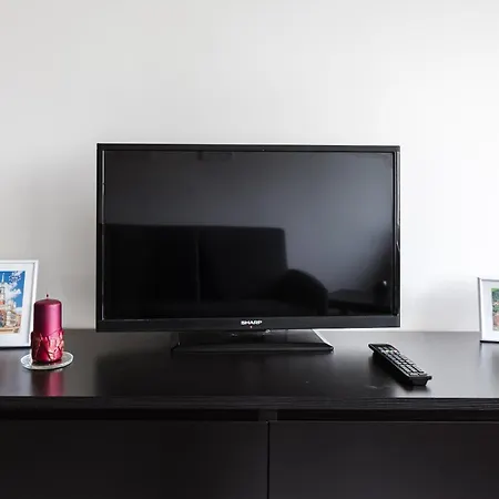 Cozy Comfort By Bookinghost *